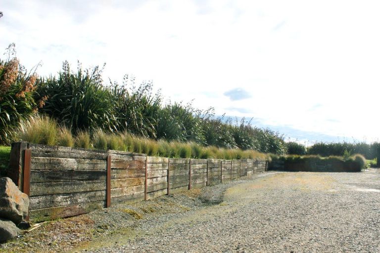 Photo of property in 3/1250 Waianakarua Road, Kakanui, Oamaru, 9495