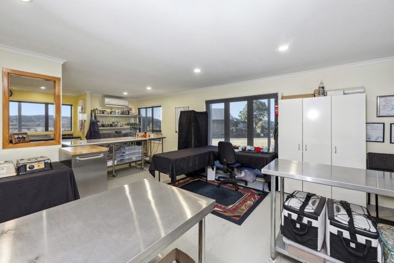 Photo of property in 33 Turangitukua Terrace, Kuratau, Turangi, 3381