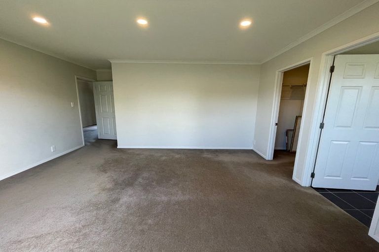 Photo of property in 63 Pyle Road West, One Tree Point, 0118