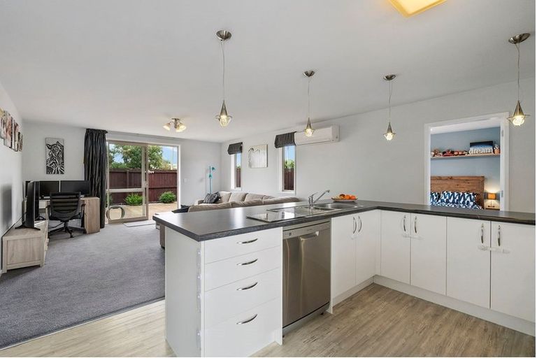 Photo of property in 74 Moore Street, Rolleston, 7614