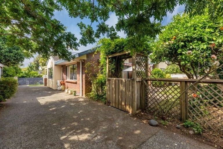 Photo of property in 14a Campbell Place, Papakura, 2110