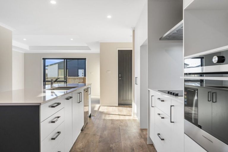 Photo of property in 4 Friesian Way, Papamoa, 3118