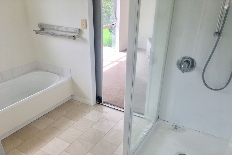 Photo of property in 176 Burswood Drive, Burswood, Auckland, 2013