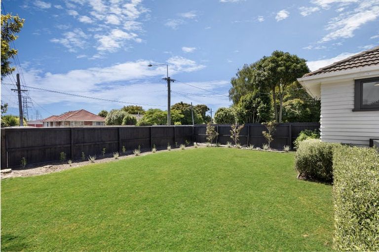 Photo of property in 355 Wairakei Road, Burnside, Christchurch, 8053