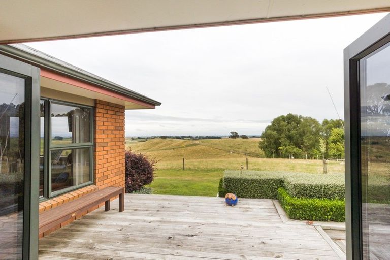 Photo of property in 158 Finnis Road, Pohangina, Feilding, 4775