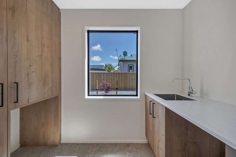 Photo of property in 1/557 Cranford Street, Papanui, Christchurch, 8052