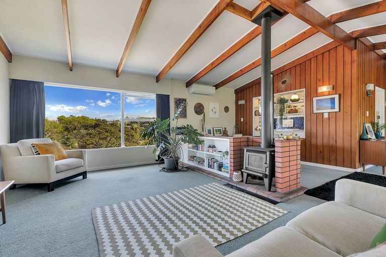 Photo of property in 31 Coronation Road, Hillcrest, Auckland, 0627