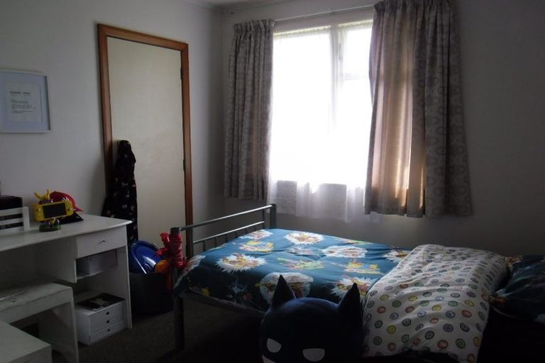 Photo of property in 52 Lipscombe Crescent, Havelock North, 4130