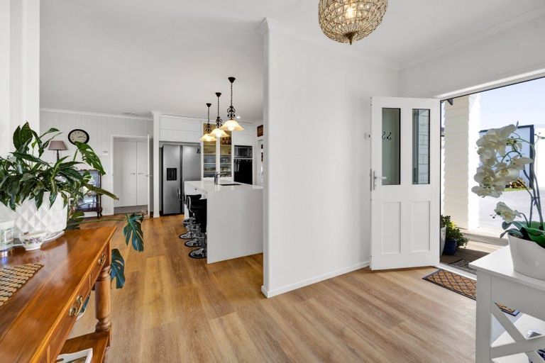 Photo of property in 60 Turangi Road, Motunui, Waitara, 4383