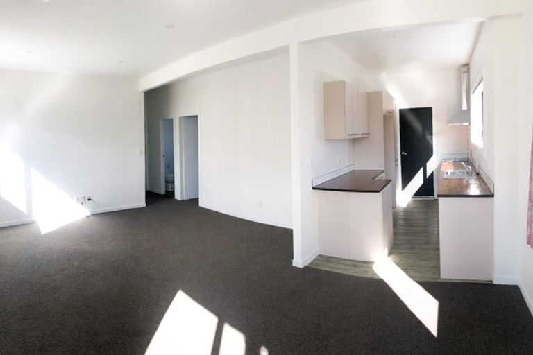 Photo of property in 8 Avon Street, Waterloo, Lower Hutt, 5011