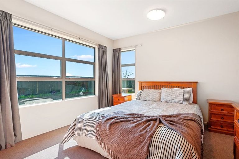 Photo of property in 729a Main North Road, Belfast, Christchurch, 8051