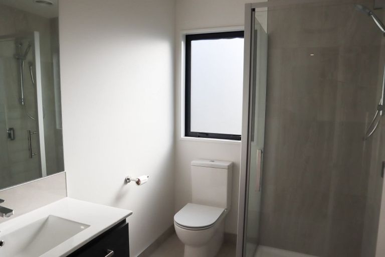 Photo of property in 1/98 Hills Road, Edgeware, Christchurch, 8013