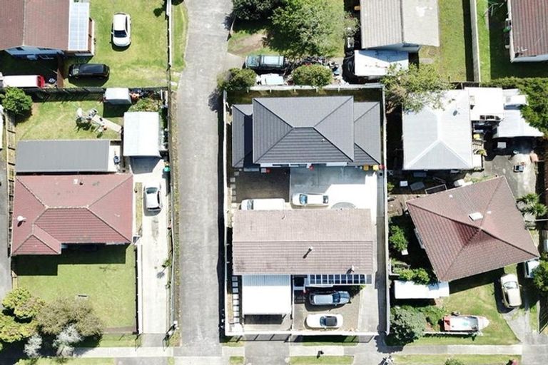 Photo of property in 21a Frobisher Way, Clendon Park, Auckland, 2103