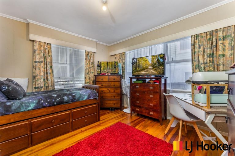 Photo of property in 41 Beaumonts Way, Manurewa, Auckland, 2102