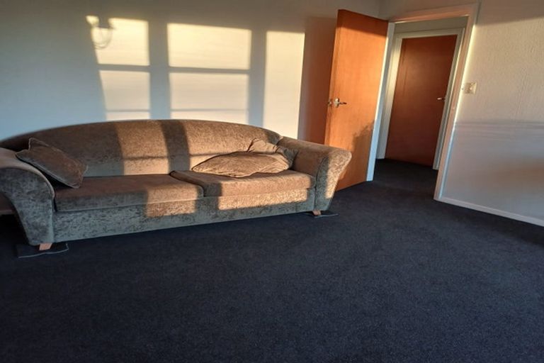 Photo of property in 20 Winchester Street, Levin, 5510