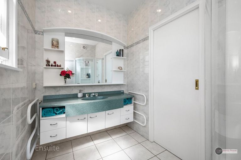 Photo of property in 130e Woburn Road, Woburn, Lower Hutt, 5010