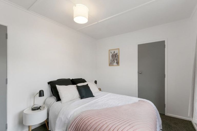 Photo of property in 2 Edmonds Street, Wainuiomata, Lower Hutt, 5014