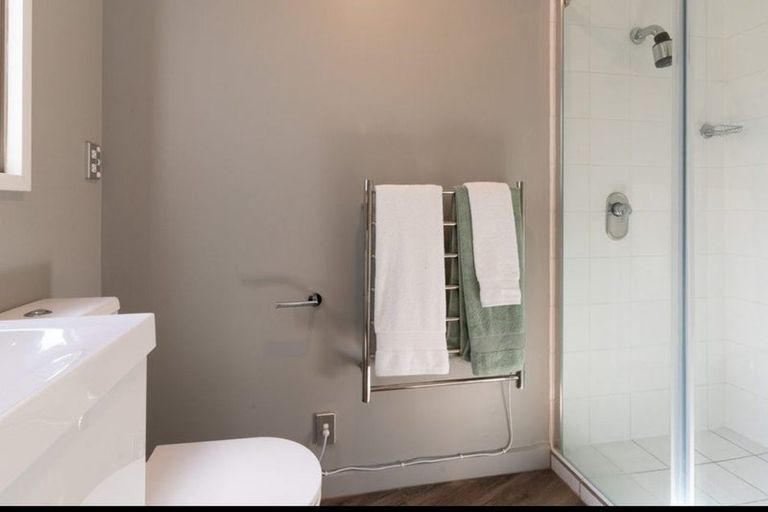 Photo of property in 2/37 Poynder Avenue, Merivale, Christchurch, 8014