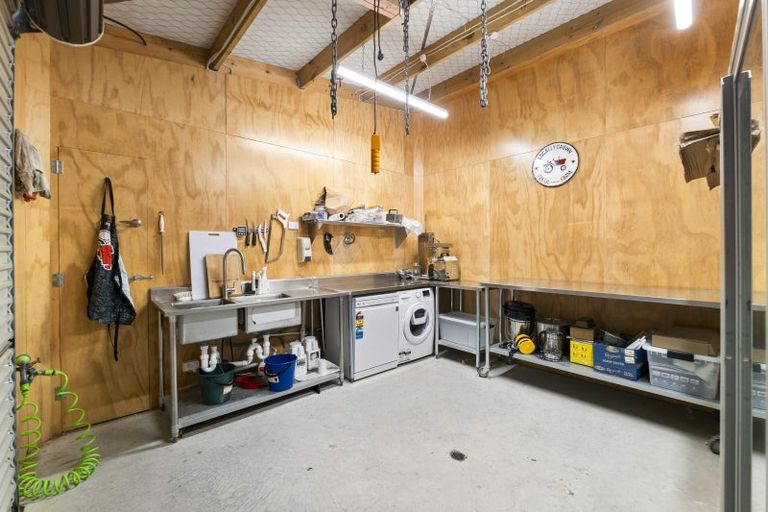 Photo of property in 186 Uruti Road, Uruti, Urenui, 4378