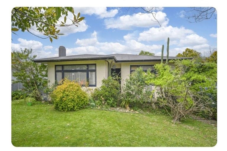 Photo of property in 7 Livingstone Avenue, Nawton, Hamilton, 3200