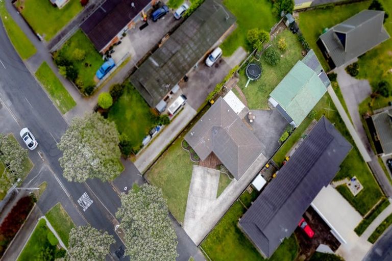 Photo of property in 32 Livingstone Avenue, Nawton, Hamilton, 3200