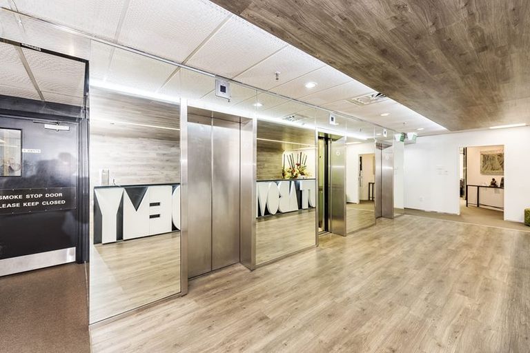 Photo of property in 238 Queen Street, Waimate, 7924