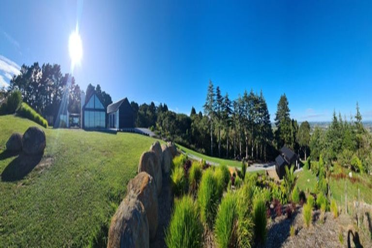 Photo of property in 46 Harry Dreadon Road, Opaheke, Papakura, 2584