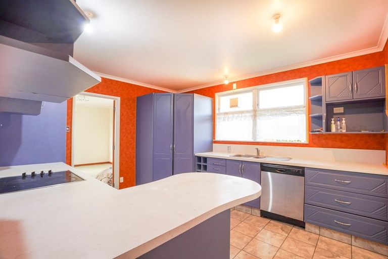 Photo of property in 6 Bond Street, Hokowhitu, Palmerston North, 4410