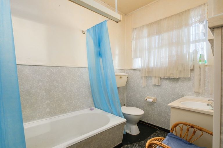 Photo of property in 10a De Lautour Road, Kaiti, Gisborne, 4010