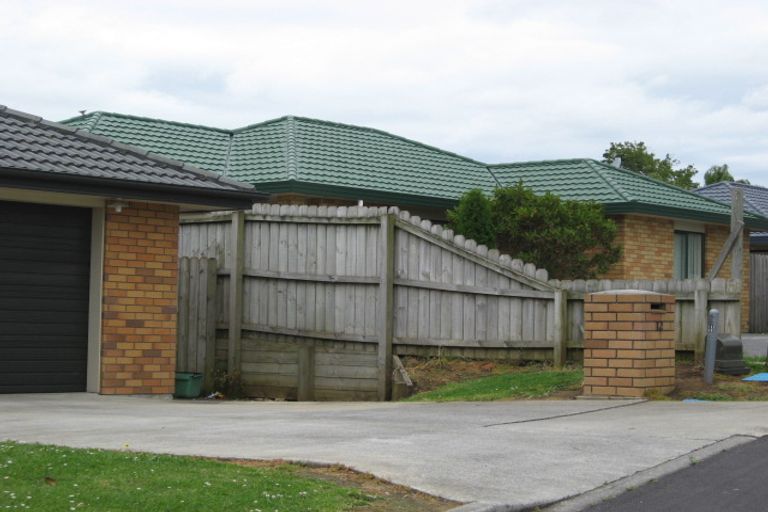 Photo of property in 14 Saybrook Place, Mangere, Auckland, 2022