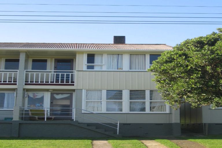 Photo of property in 4a-b Fantame Street, Cannons Creek, Porirua, 5024