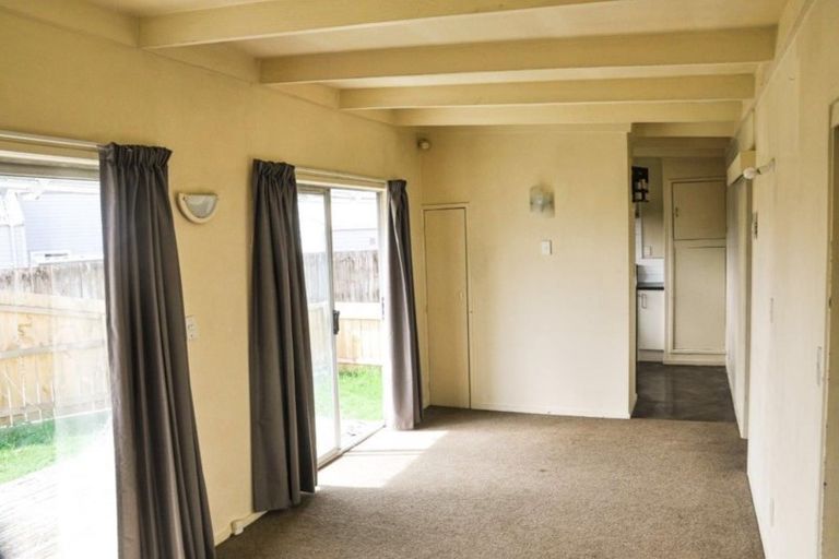 Photo of property in 151 Bruce Mclaren Road, Henderson, Auckland, 0612