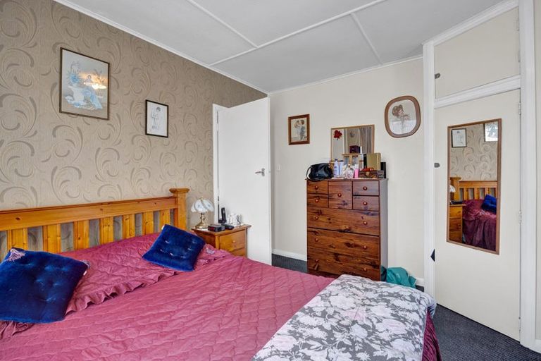 Photo of property in 24 Dorset Street, Patea, 4520