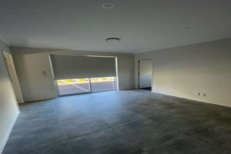 Photo of property in 152 Ninth View Avenue, Beachlands, Auckland, 2018