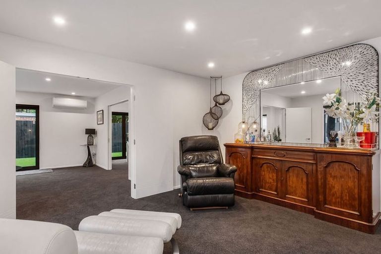 Photo of property in 230a Clyde Road, Burnside, Christchurch, 8053