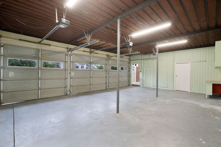 Photo of property in 19 Brooke Road, Red Hill, Papakura, 2110