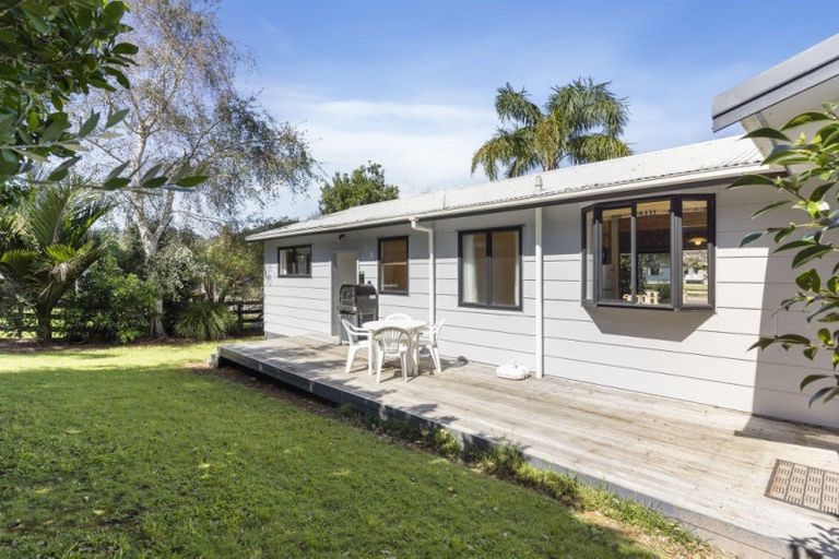 Photo of property in 128 Avalon Place, Whangamata, 3620