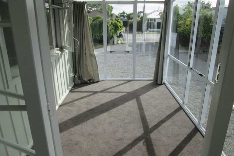Photo of property in 410 Wairakei Road, Burnside, Christchurch, 8053