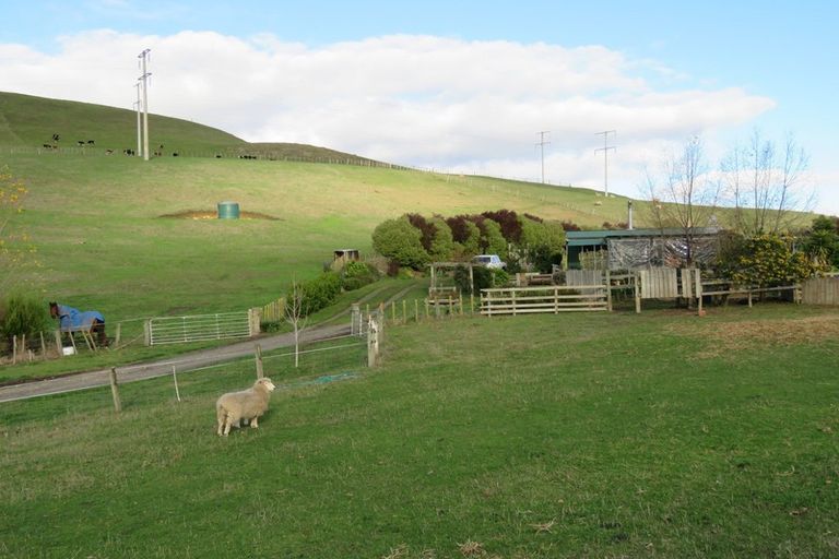Photo of property in 727 Valley Road, Raukawa, Hastings, 4174