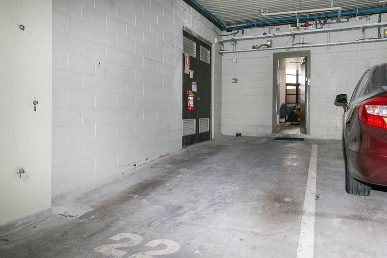 Photo of property in Mendosa Terraces Apartments, 22/9 Ebor Street, Te Aro, Wellington, 6011
