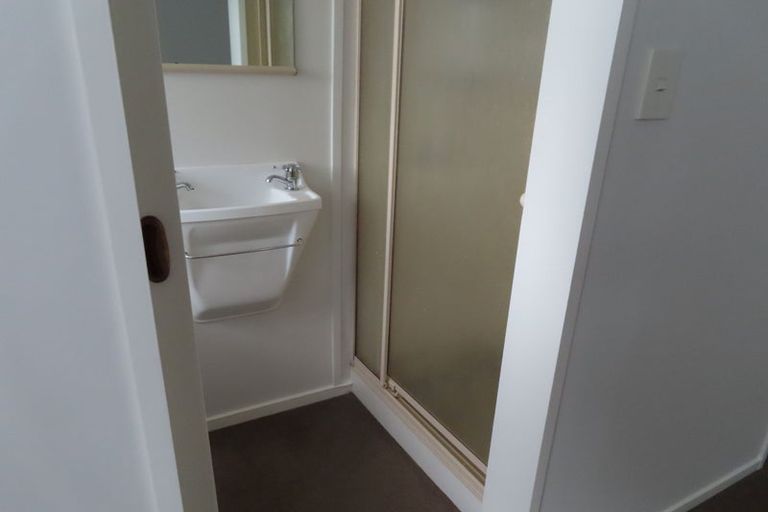 Photo of property in 40 Neeve Road, Taradale, Napier, 4112