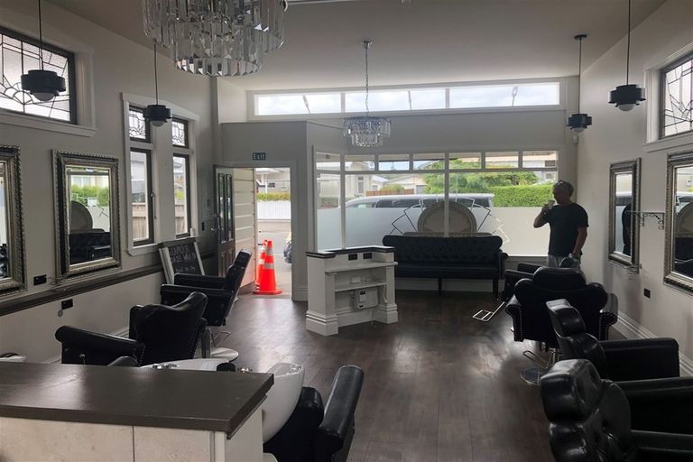 Photo of property in 9 Latham Street, Napier South, Napier, 4110