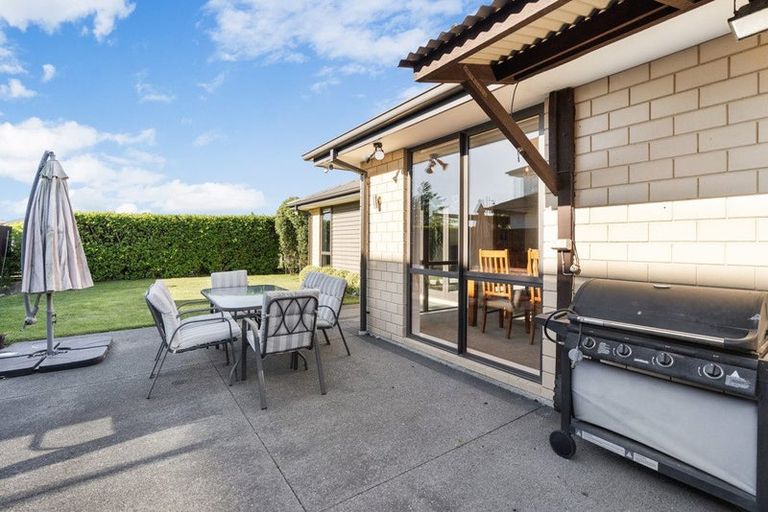 Photo of property in 14 Mariposa Crescent, Aidanfield, Christchurch, 8025