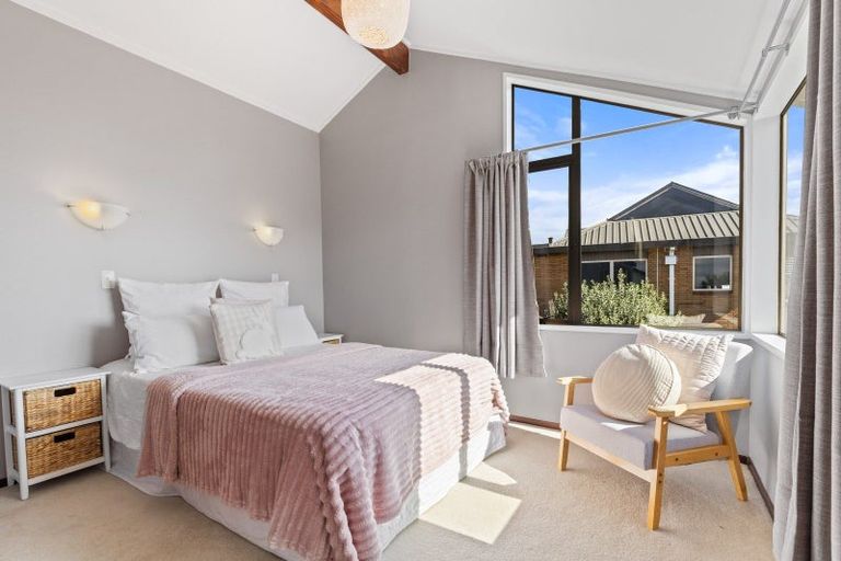 Photo of property in 9 Wilfred Street, St Andrews, Hamilton, 3200