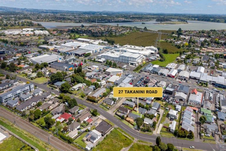 Photo of property in 27 Takanini Road, Takanini, 2112