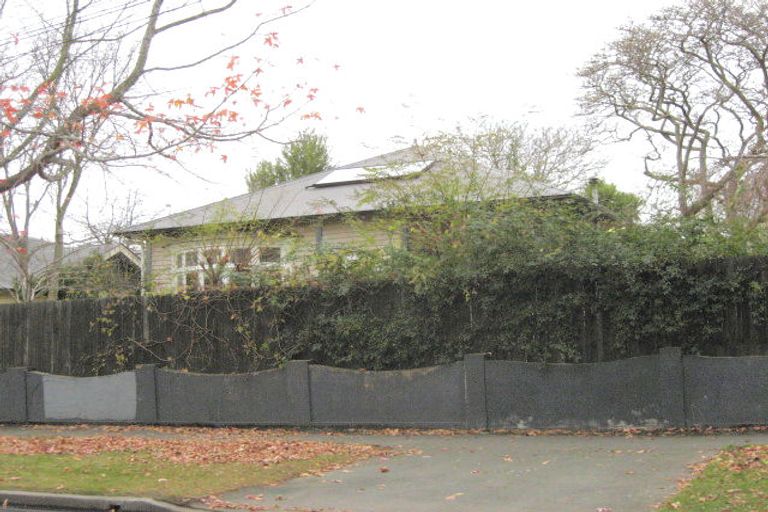 Photo of property in 98 Ranfurly Street, St Albans, Christchurch, 8014