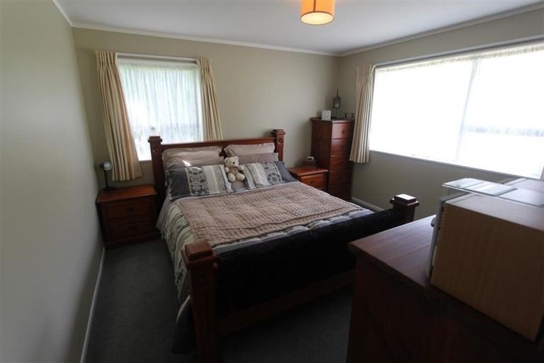 Photo of property in 27b Shackle Lane, Whitby, Porirua, 5024
