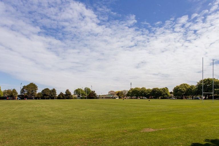 Photo of property in 195b Innes Road, St Albans, Christchurch, 8052