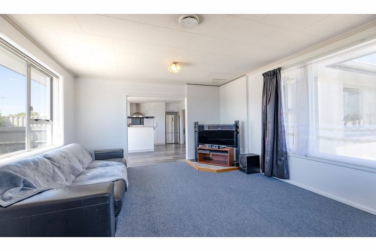 Photo of property in 6 Bush Street, Rangiora, 7400