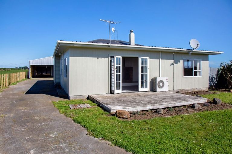 Photo of property in 278 Matangara Road, Hawera, 4672